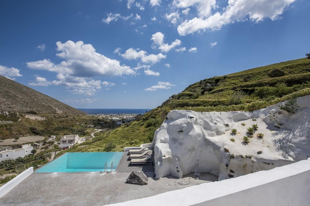 Insolito Villa Emporio  ภายนอก รูปภาพ